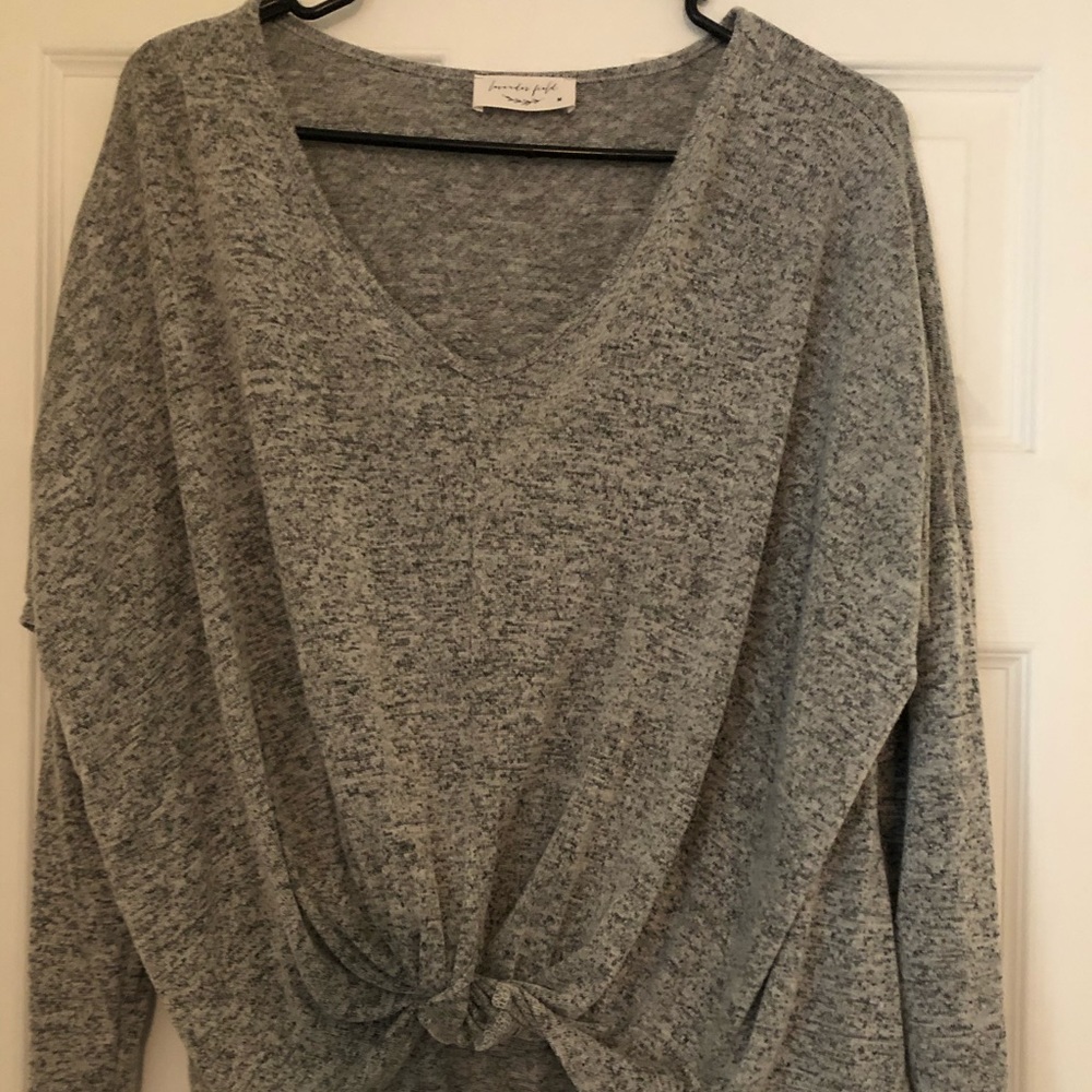 Cute juniors top size Medium